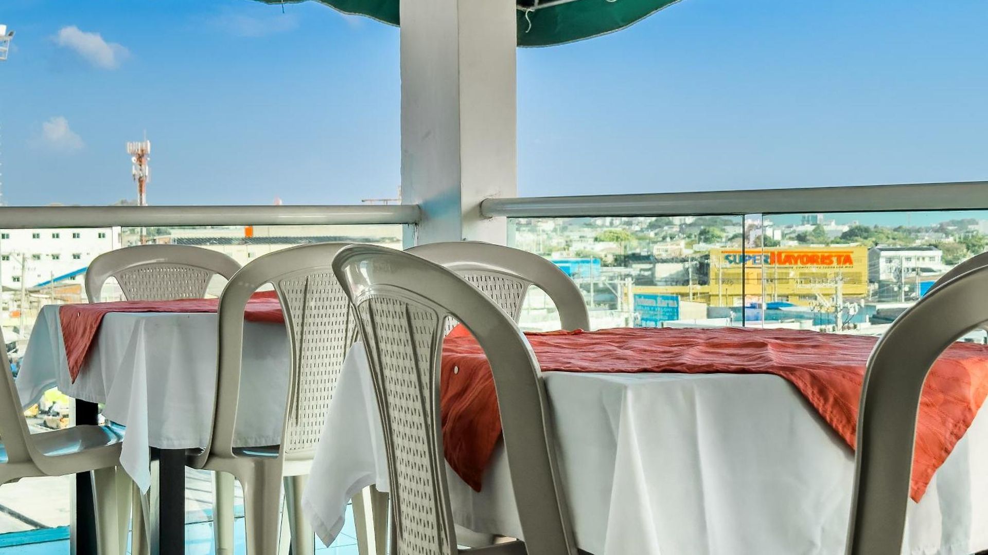 Bazurto Plaza Cartagena