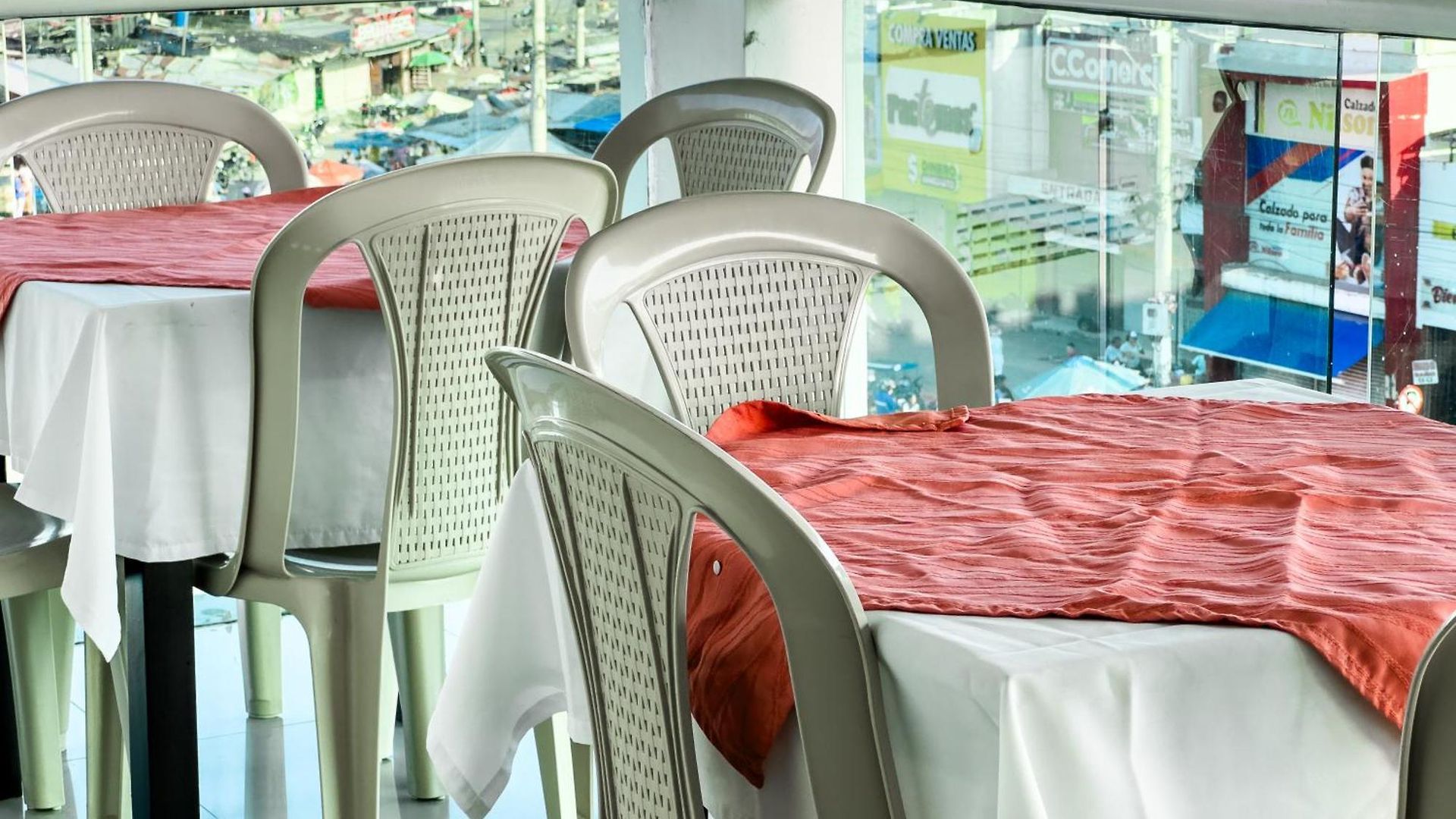 Bazurto Plaza Hotel