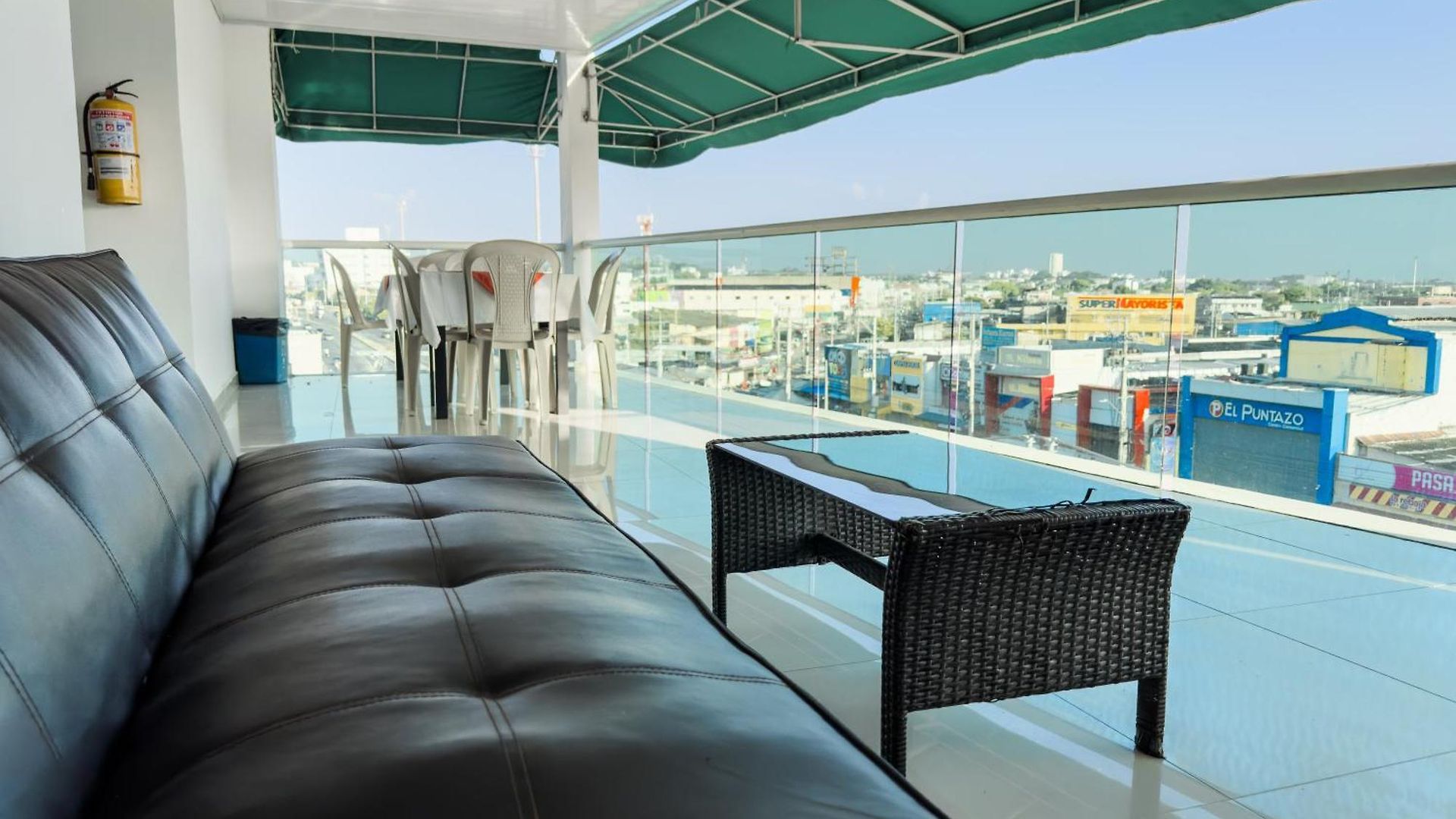 Hotel Bazurto Plaza *