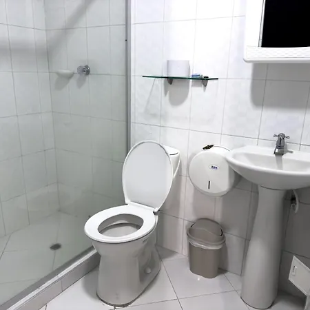 Hotel Bazurto Plaza