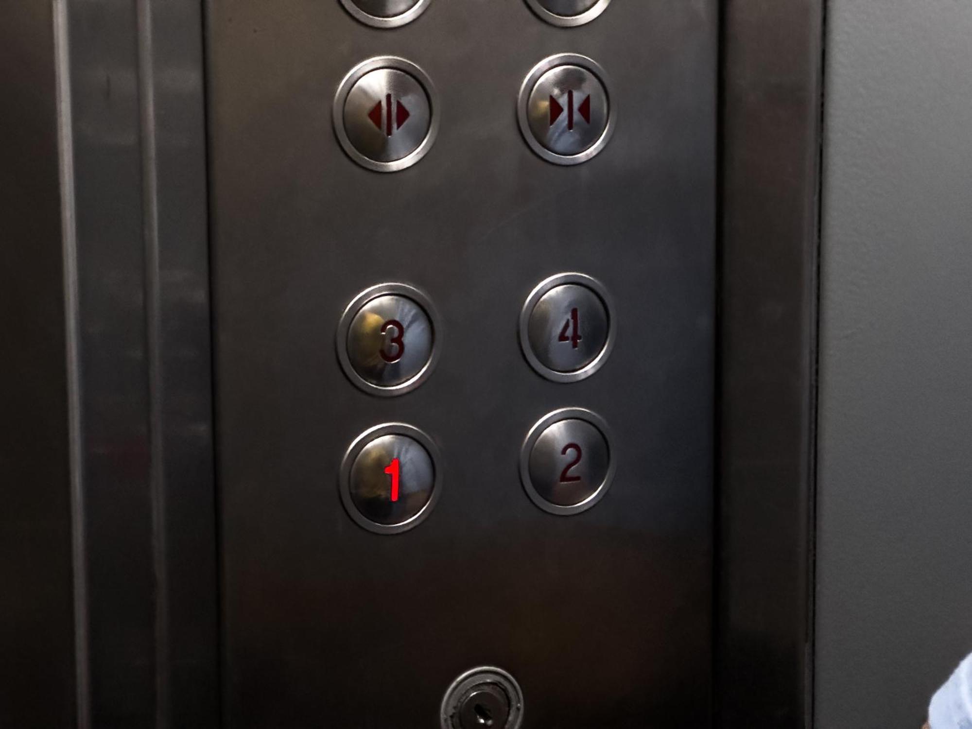 Hotel Bazurto Plaza *